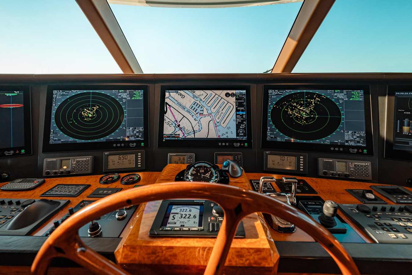 Westport 130 Blue Time pilothouse multifunction display radar chart plotter