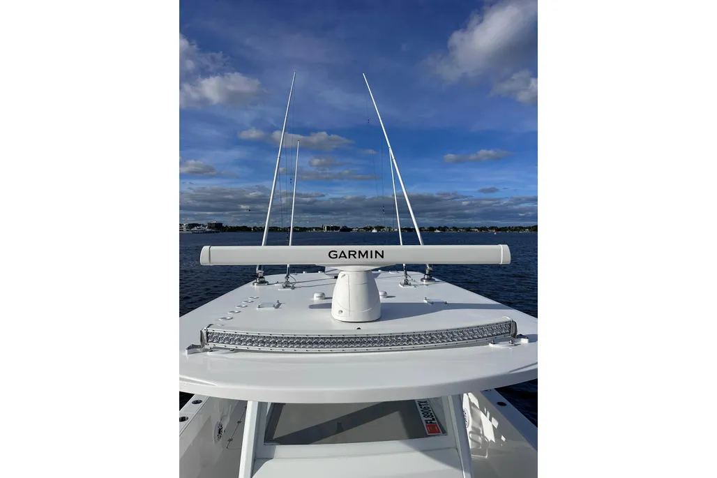 Invincible 40 Catamaran hardtop with Garmin radar dome outriggers and LED light bar