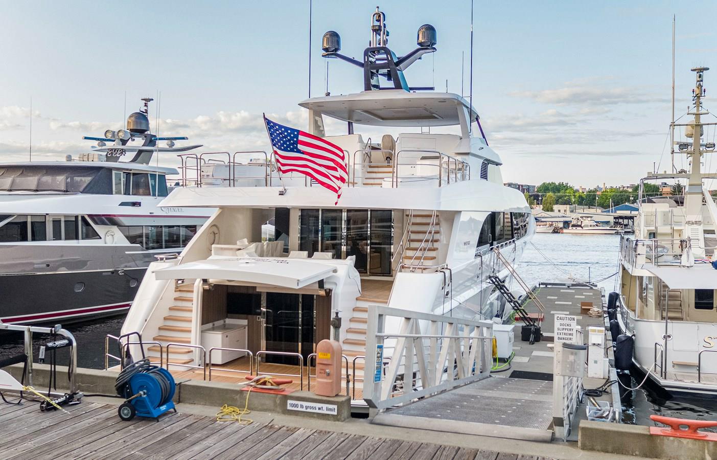 Aft deck aboard Lion's Den, Westport 125
