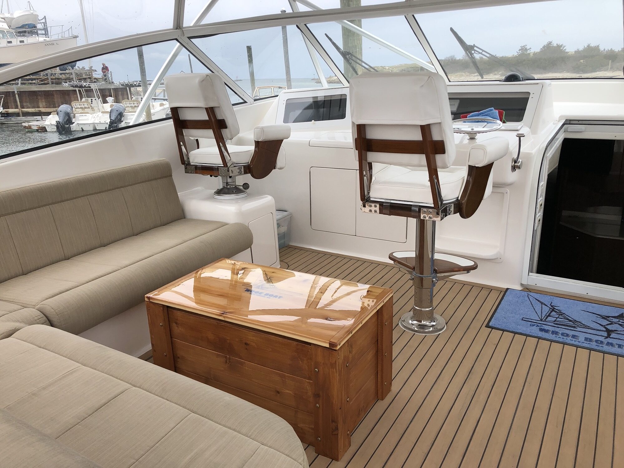 Viking 45 Open The Wroe Boat tower helm station mahogany pod with electronics